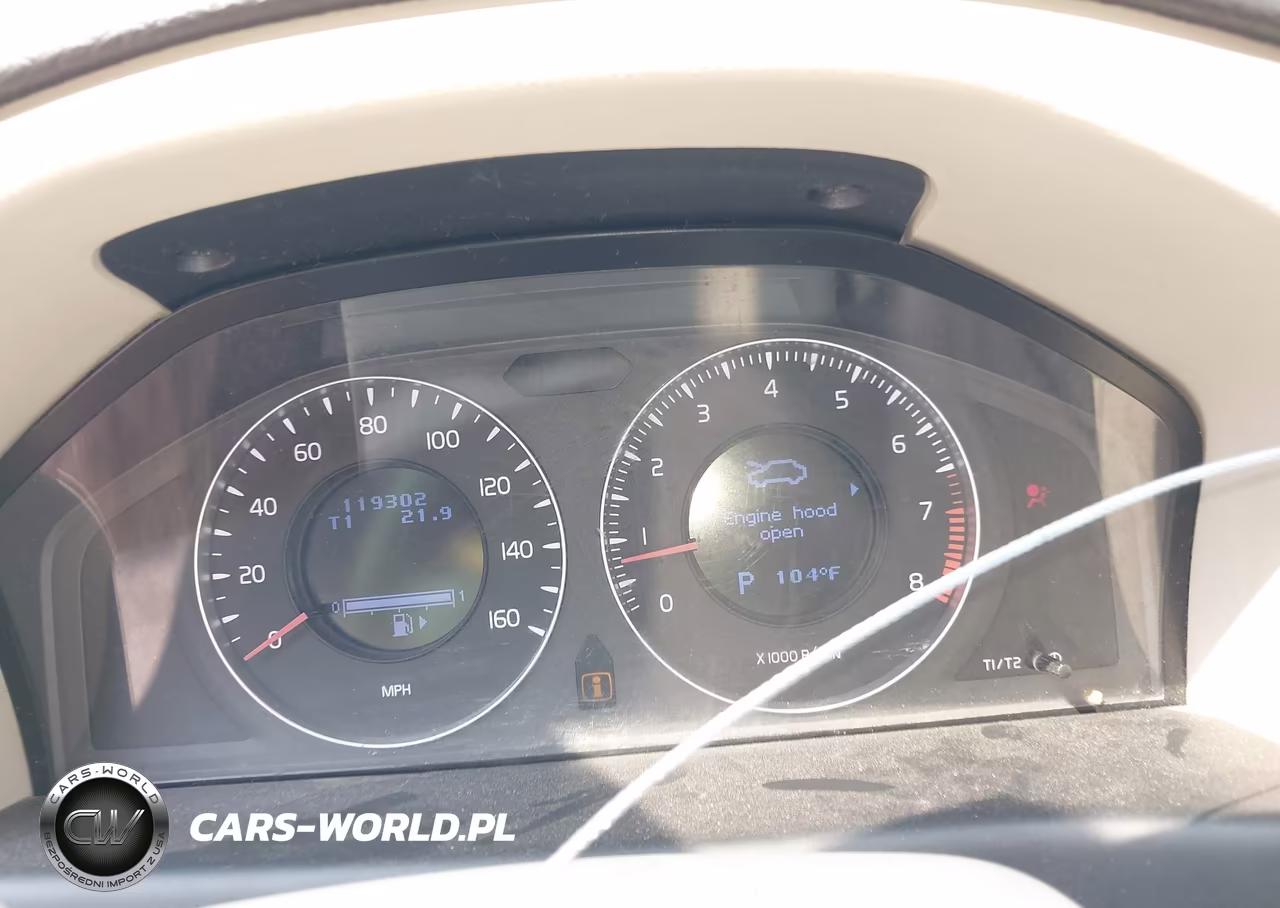 2010 Volvo V70 3.2-3.2 R-Design VIN:YV1982BW7A1124981 - 7
