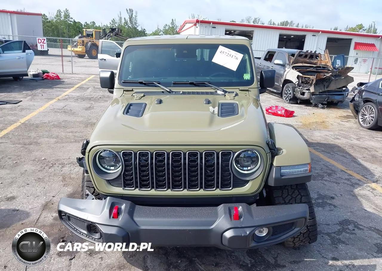 2025 Jeep Gladiator Rubicon VIN:1C6RJTBG7SL551650 - 13