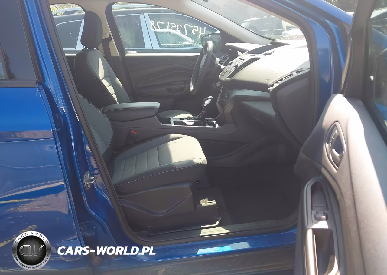 2018 Ford Escape S VIN:1FMCU0F76JUB73744 - 5
