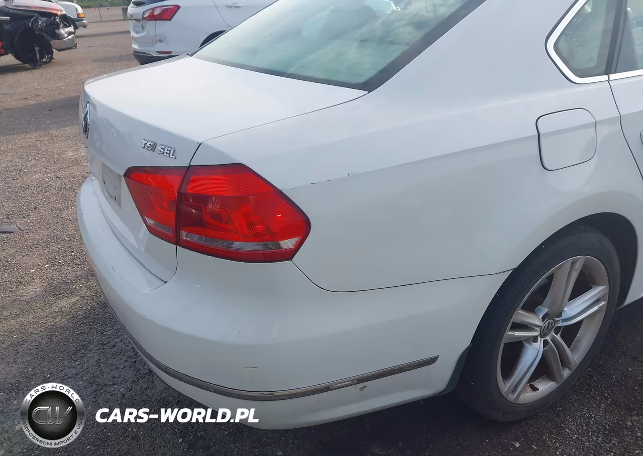 2015 Volkswagen Passat 1.8T Sel Premium VIN:1VWCT7A33FC053401 - 6