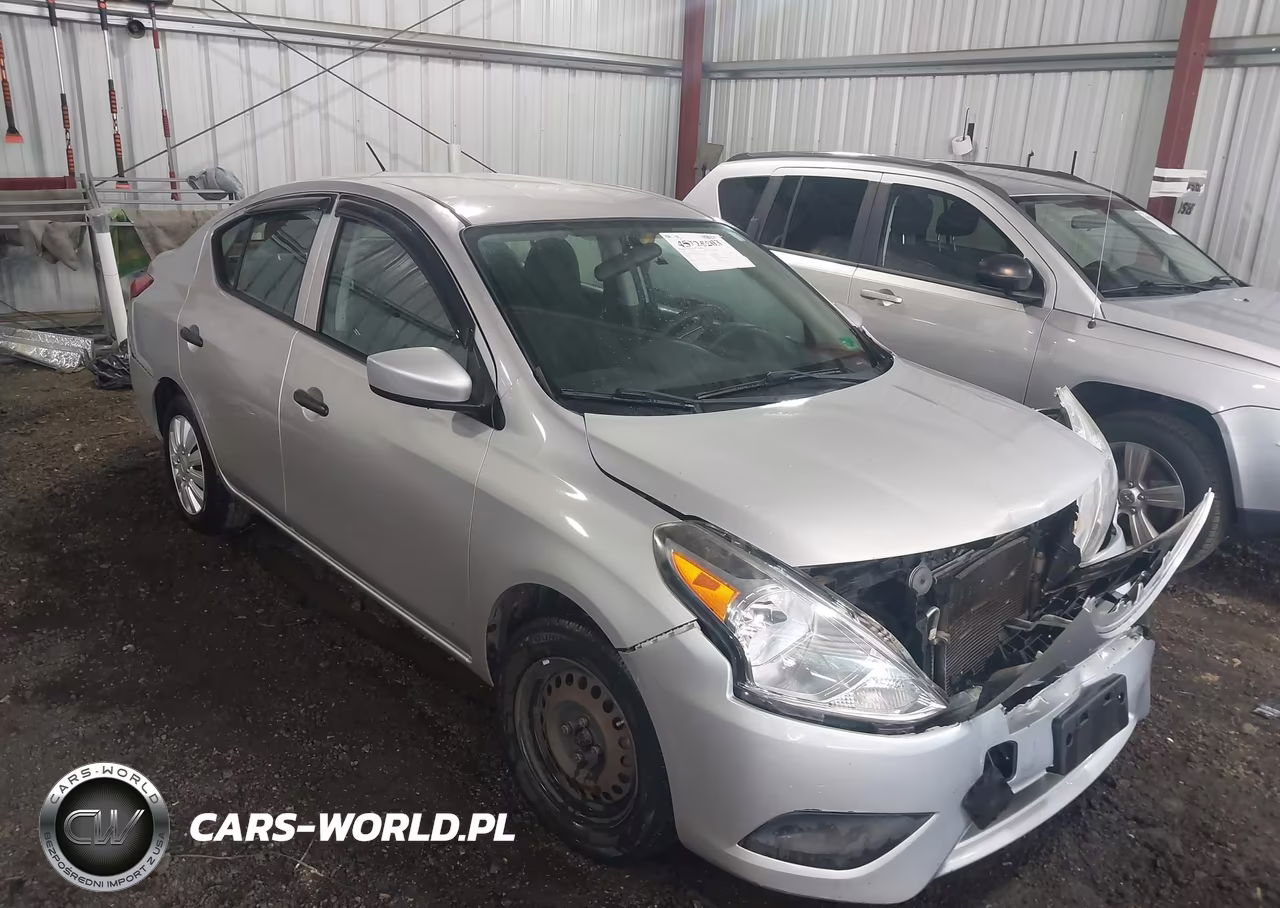 2016 Nissan Versa 1.6 S – zdjęcie 1 z 16