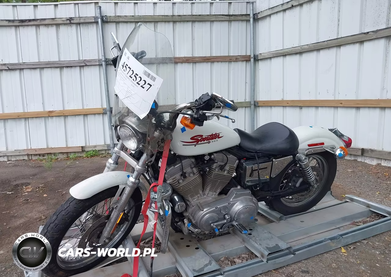 2000 Harley-Davidson Xl883 VIN:1HD4CAM1XYK136572 - 2