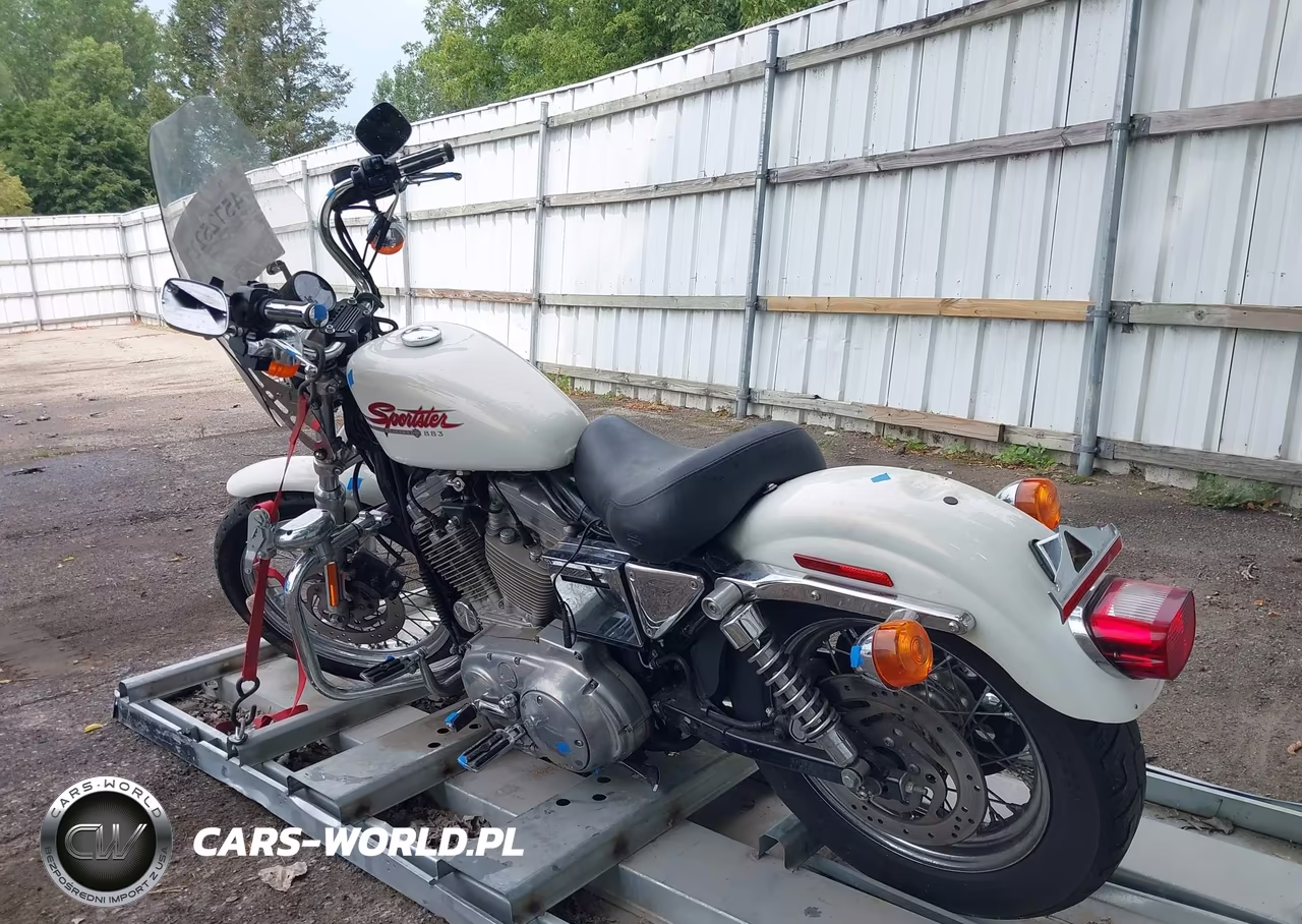 2000 Harley-Davidson Xl883 VIN:1HD4CAM1XYK136572 - 3