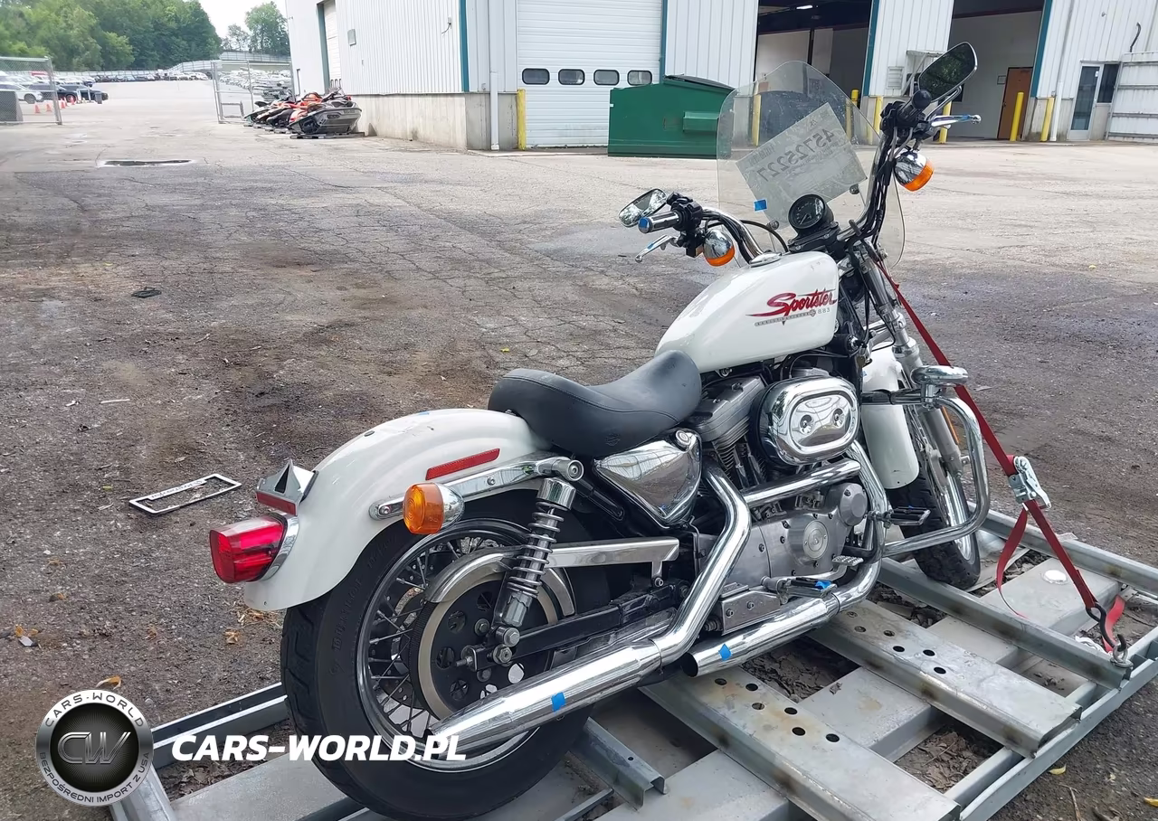 2000 Harley-Davidson Xl883 VIN:1HD4CAM1XYK136572 - 4