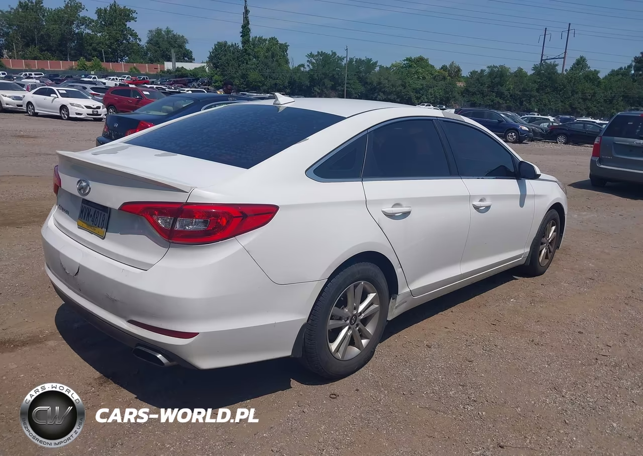 2017 Hyundai Sonata Se VIN:5NPE24AF0HH514097 - 4
