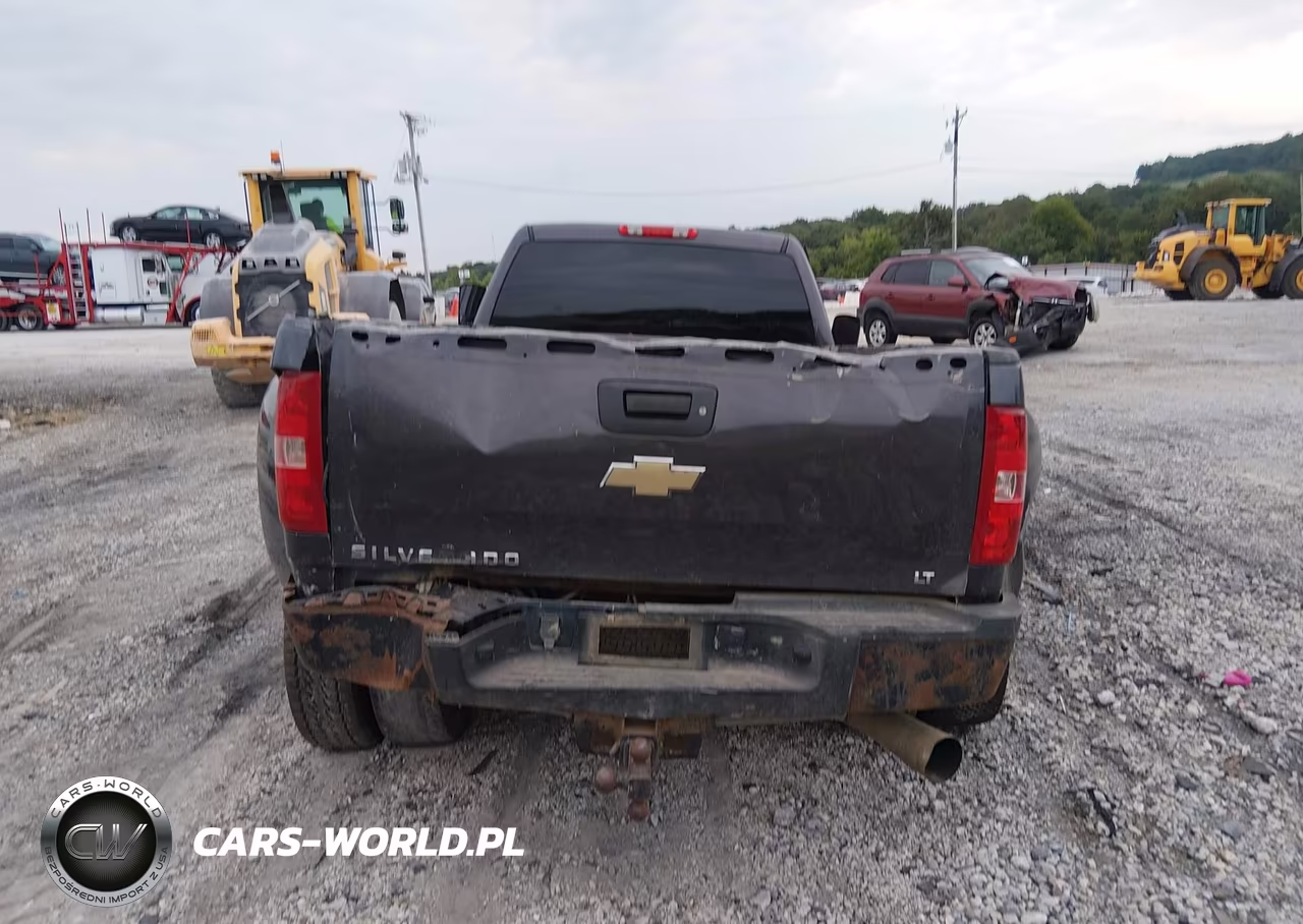 2011 Chevrolet Silverado 3500Hd Lt VIN:1GC4K0C8XBF124094 - 15