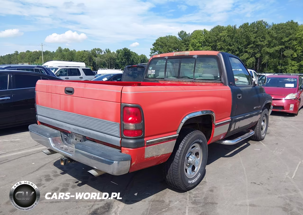 1996 Dodge Ram 1500 VIN:1B7HC16Y9TS526682 - 4