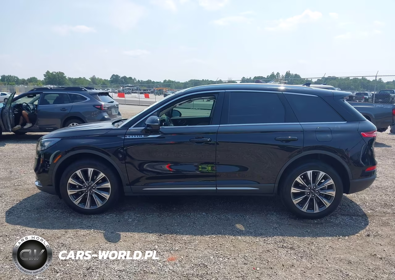 2021 Lincoln Corsair Reserve VIN:5LMCJ2C95MUL04318 - 14