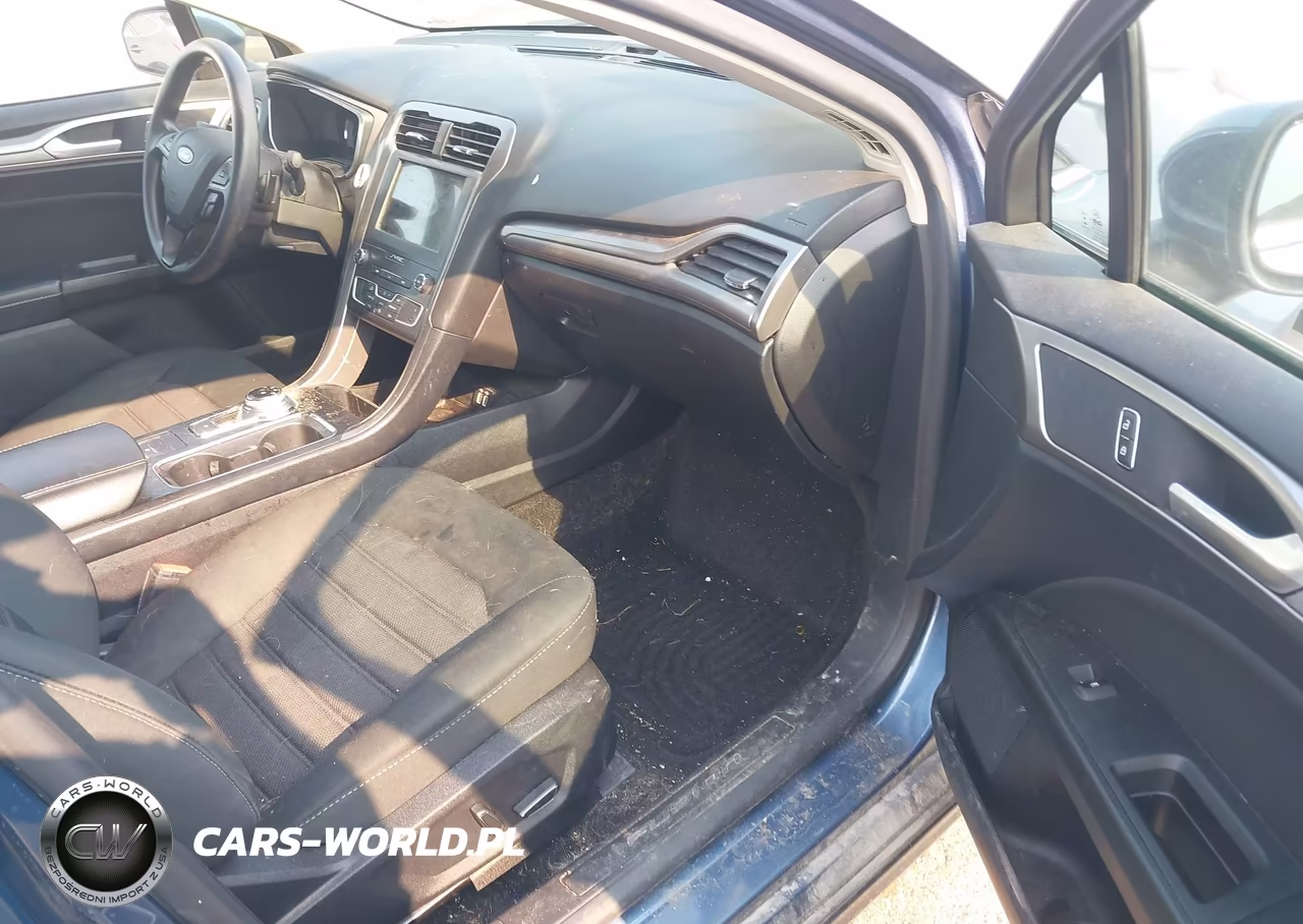 2019 Ford Fusion Se VIN:3FA6P0HD6KR275538 - 5