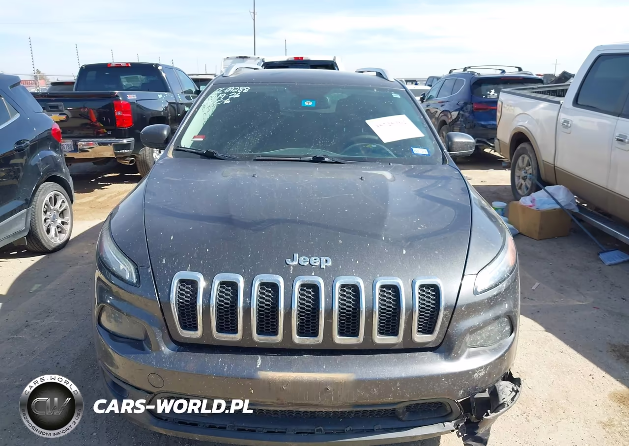 2015 Jeep Cherokee Latitude VIN:1C4PJLCB8FW573020 - 13