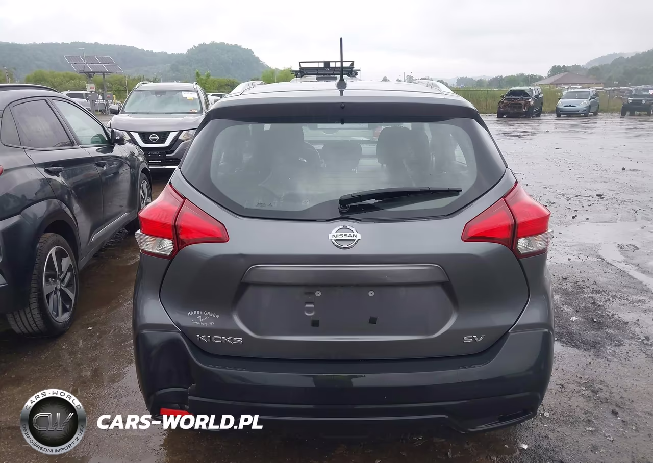 2018 Nissan Kicks Sv VIN:3N1CP5CU4JL503719 - 16
