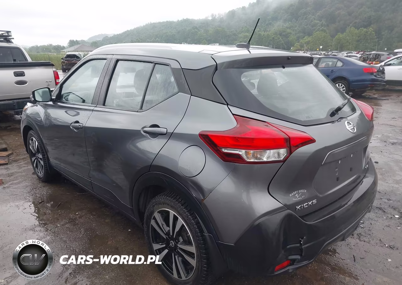 2018 Nissan Kicks Sv VIN:3N1CP5CU4JL503719 - 3