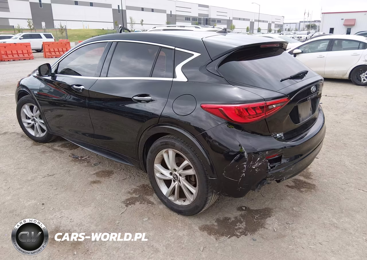 2018 Infiniti Qx30 Luxury VIN:SJKCH5CP6JA057159 - 3