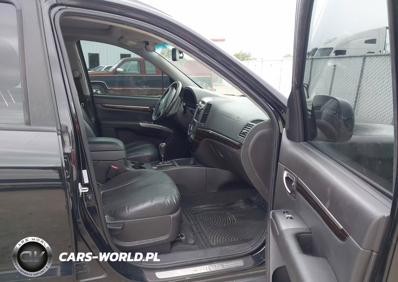 2011 Hyundai Santa Fe Limited V6 VIN:5XYZKDAG1BG087294 - 5