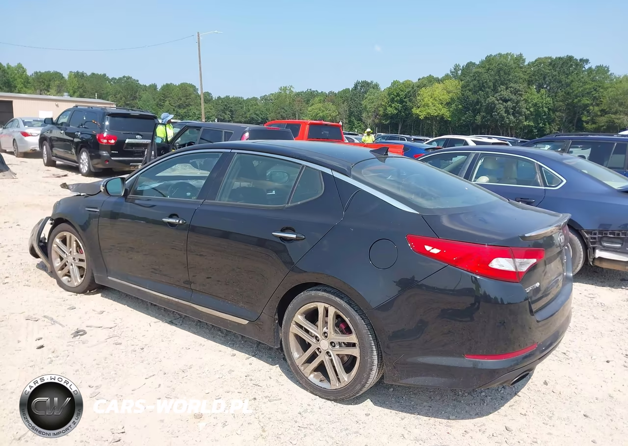 2013 Kia Optima Sx VIN:5XXGR4A69DG232843 - 3