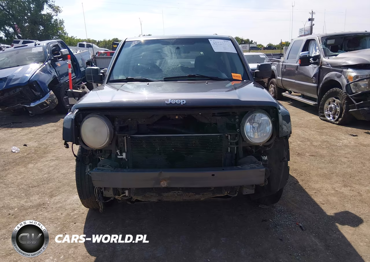 2015 Jeep Patriot Sport VIN:1C4NJPBBXFD211170 - 12