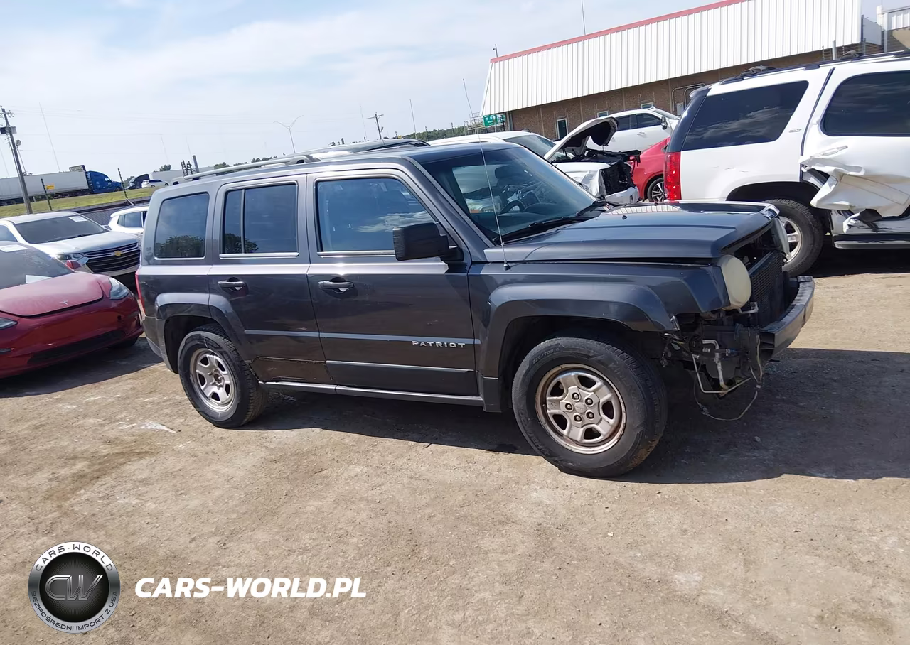 2015 Jeep Patriot Sport VIN:1C4NJPBBXFD211170 - 13
