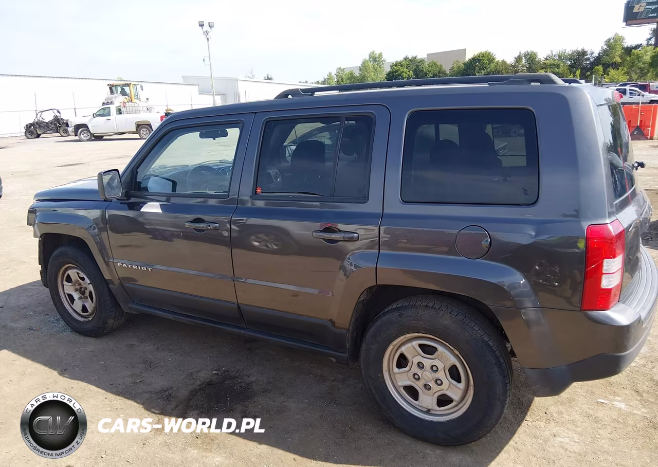 2015 Jeep Patriot Sport VIN:1C4NJPBBXFD211170 - 14