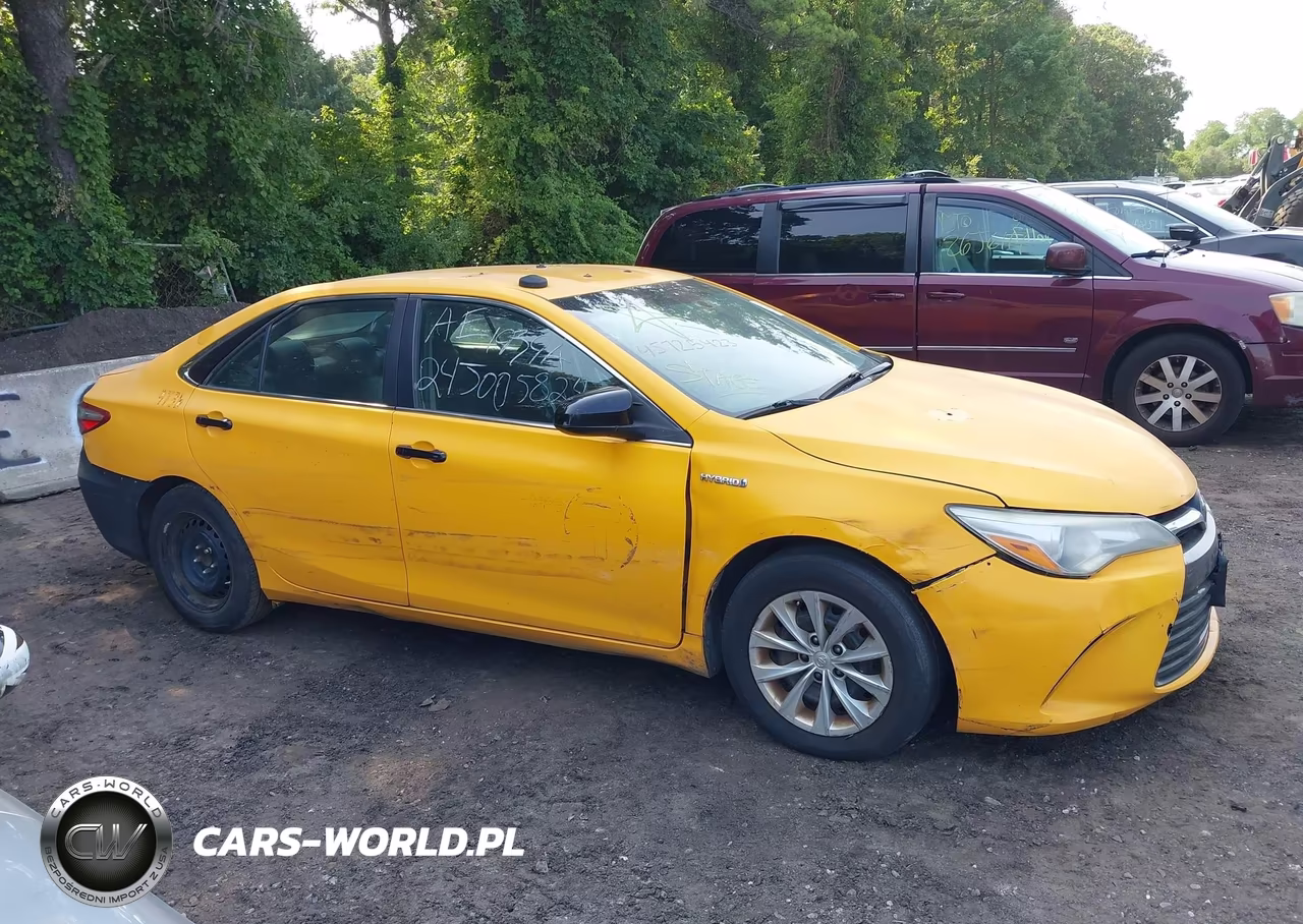 2015 Toyota Camry Hybrid Le VIN:4T1BD1FK2FU151124 - 12