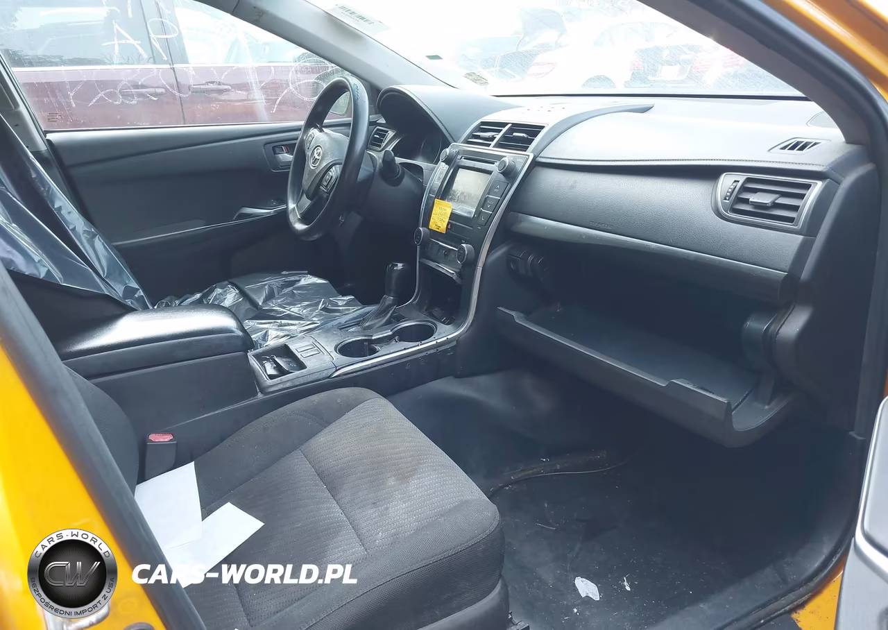 2015 Toyota Camry Hybrid Le VIN:4T1BD1FK2FU151124 - 5