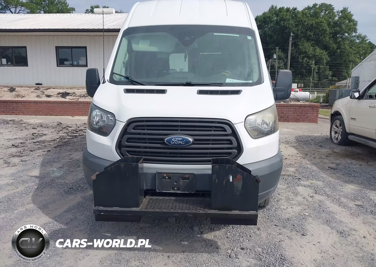 2018 Ford Transit-350 VIN:1FTBW2XM7JKB18810 - 17