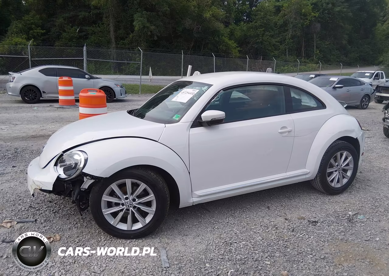 2018 Volkswagen Beetle 2.0T Coast-2.0T S VIN:3VWFD7AT9JM714866 - 14