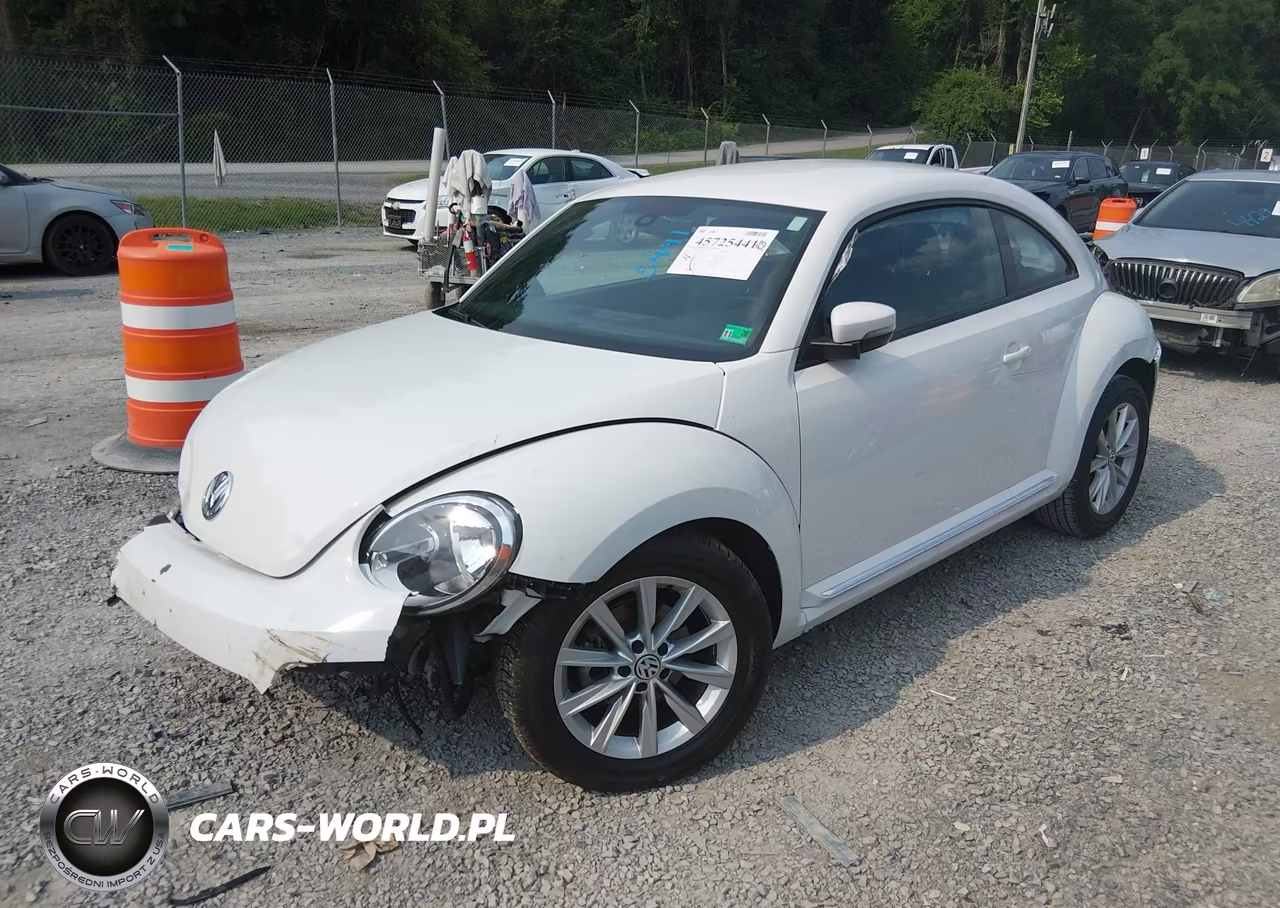 2018 Volkswagen Beetle 2.0T Coast-2.0T S VIN:3VWFD7AT9JM714866 - 2