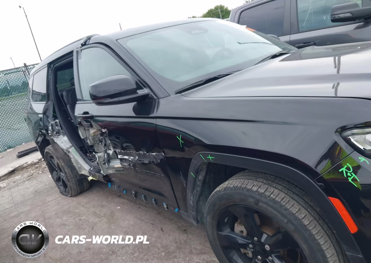 2024 Jeep Grand Cherokee L Limited 4X4 VIN:1C4RJKBG3R8530097 - 14