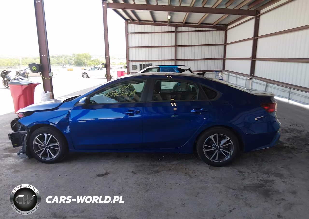 2022 Kia Forte Lxs VIN:3KPF24AD4NE475193 - 14