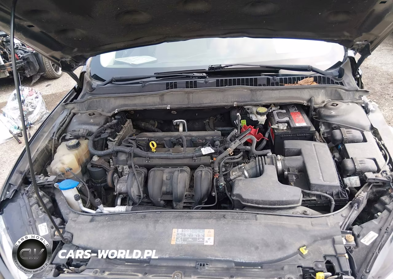 2016 Ford Fusion S VIN:3FA6P0G79GR111736 - 10