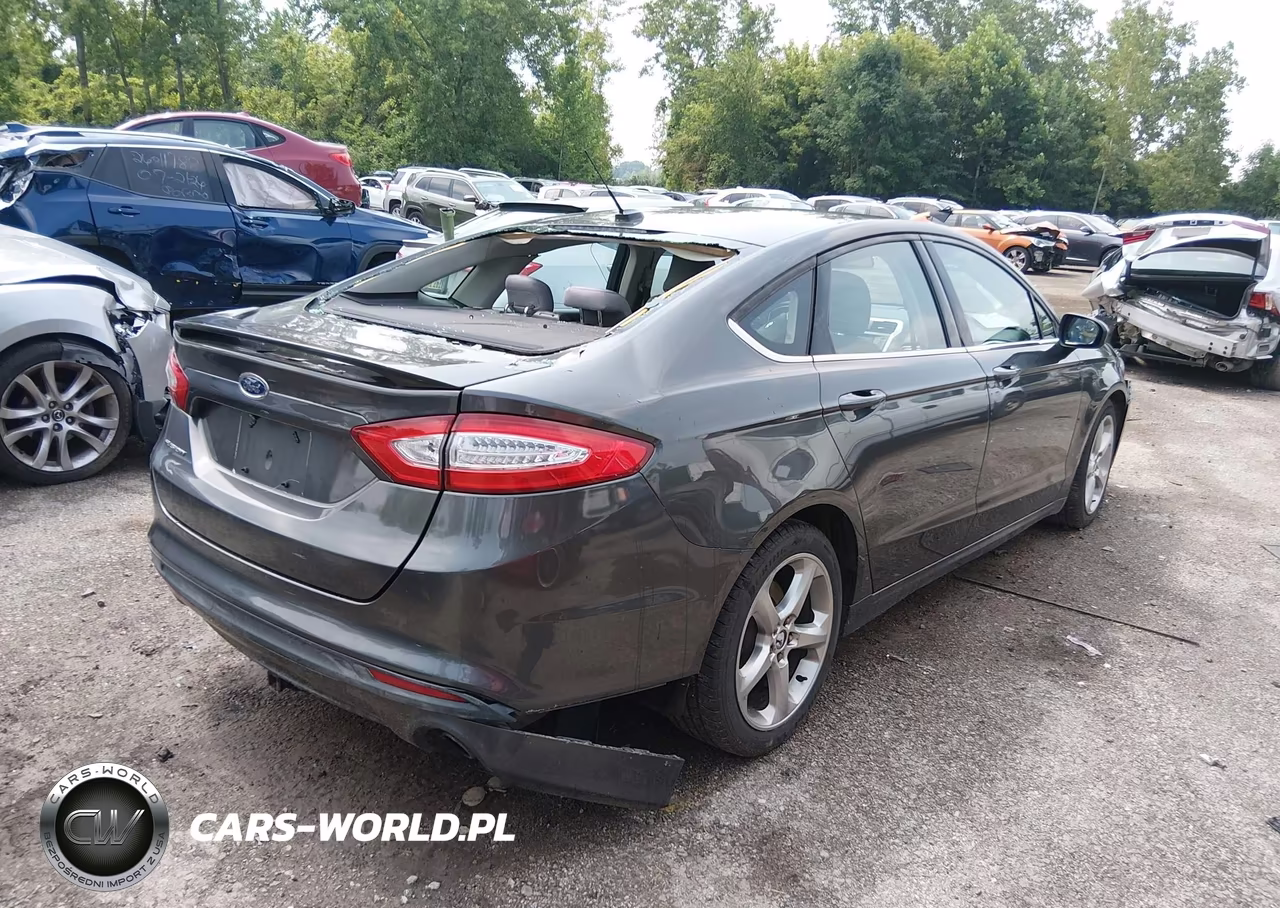 2016 Ford Fusion S VIN:3FA6P0G79GR111736 - 4