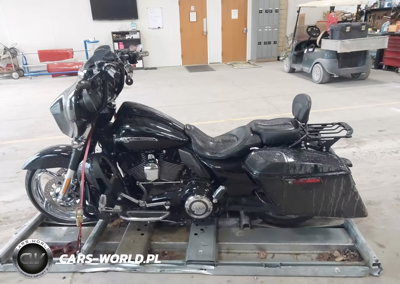 2015 Harley-Davidson Flhxse Cvo Street Glide VIN:1HD1PXN1XFB958990 - 13