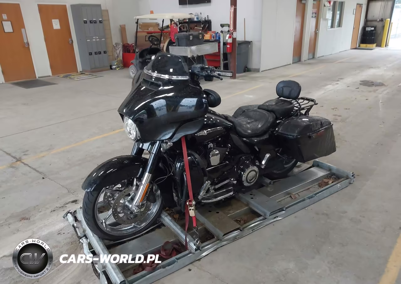 2015 Harley-Davidson Flhxse Cvo Street Glide VIN:1HD1PXN1XFB958990 - 2