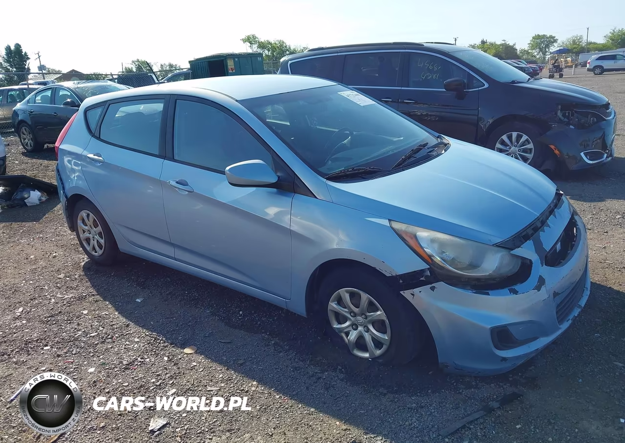 2013 Hyundai Accent Gs VIN:KMHCT5AE1DU060150 - 13