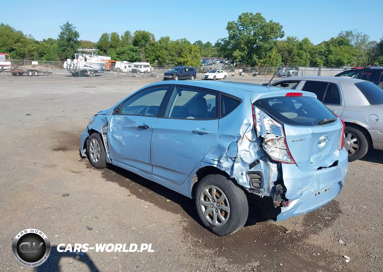 2013 Hyundai Accent Gs VIN:KMHCT5AE1DU060150 - 3
