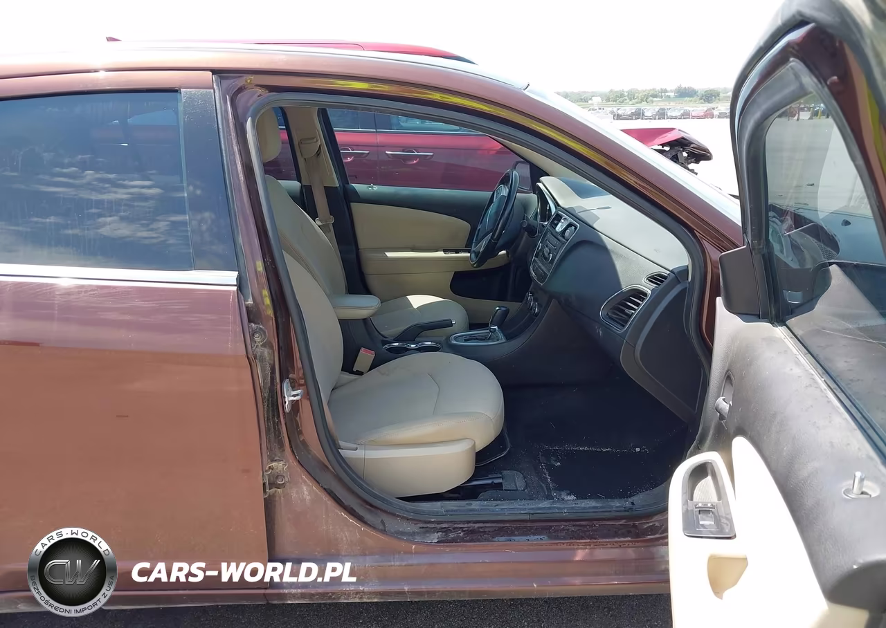 2012 Chrysler 200 Touring VIN:1C3CCBBG7CN184469 - 5