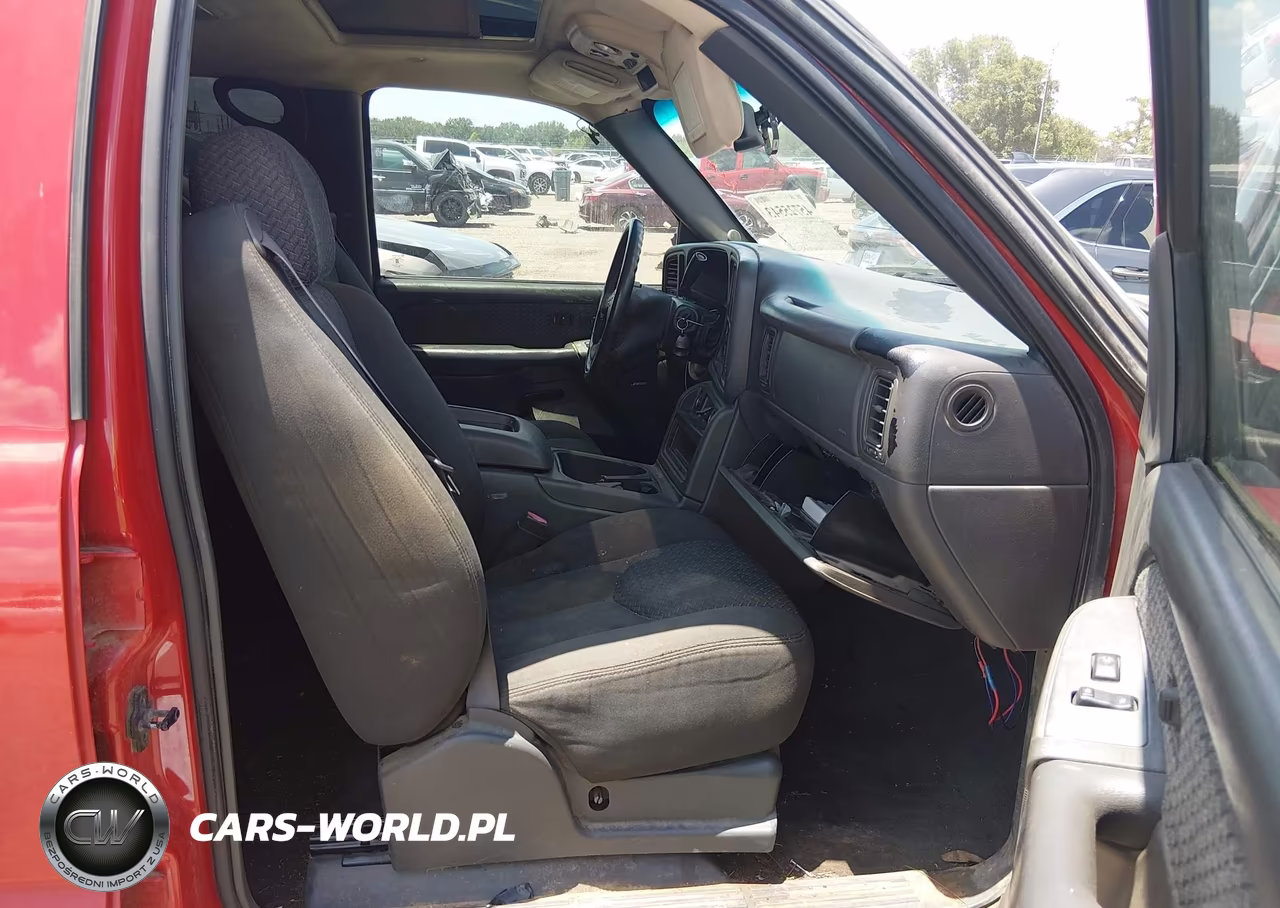 2004 Chevrolet Avalanche 1500 VIN:3GNEC12T84G117151 - 5