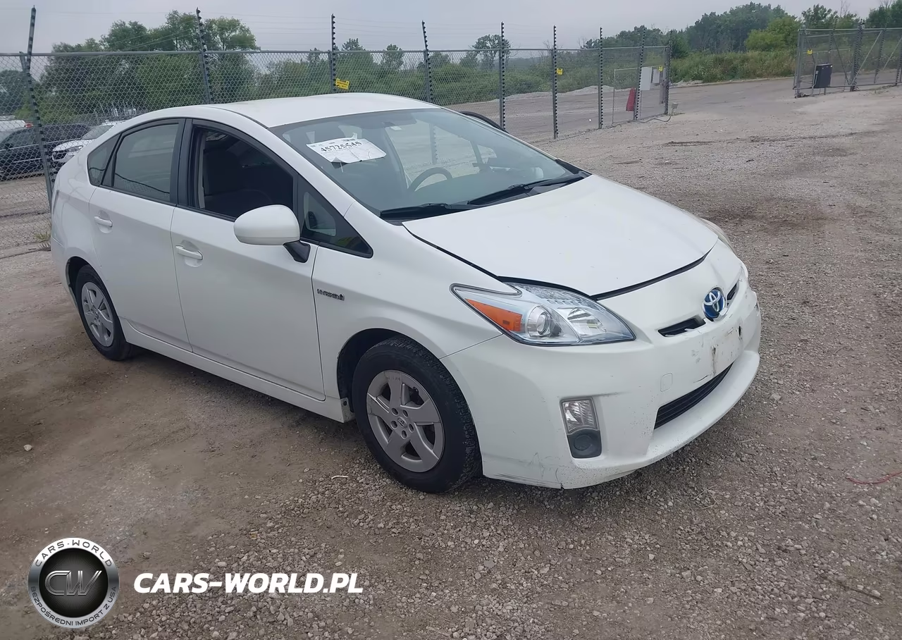 2011 Toyota Prius Two