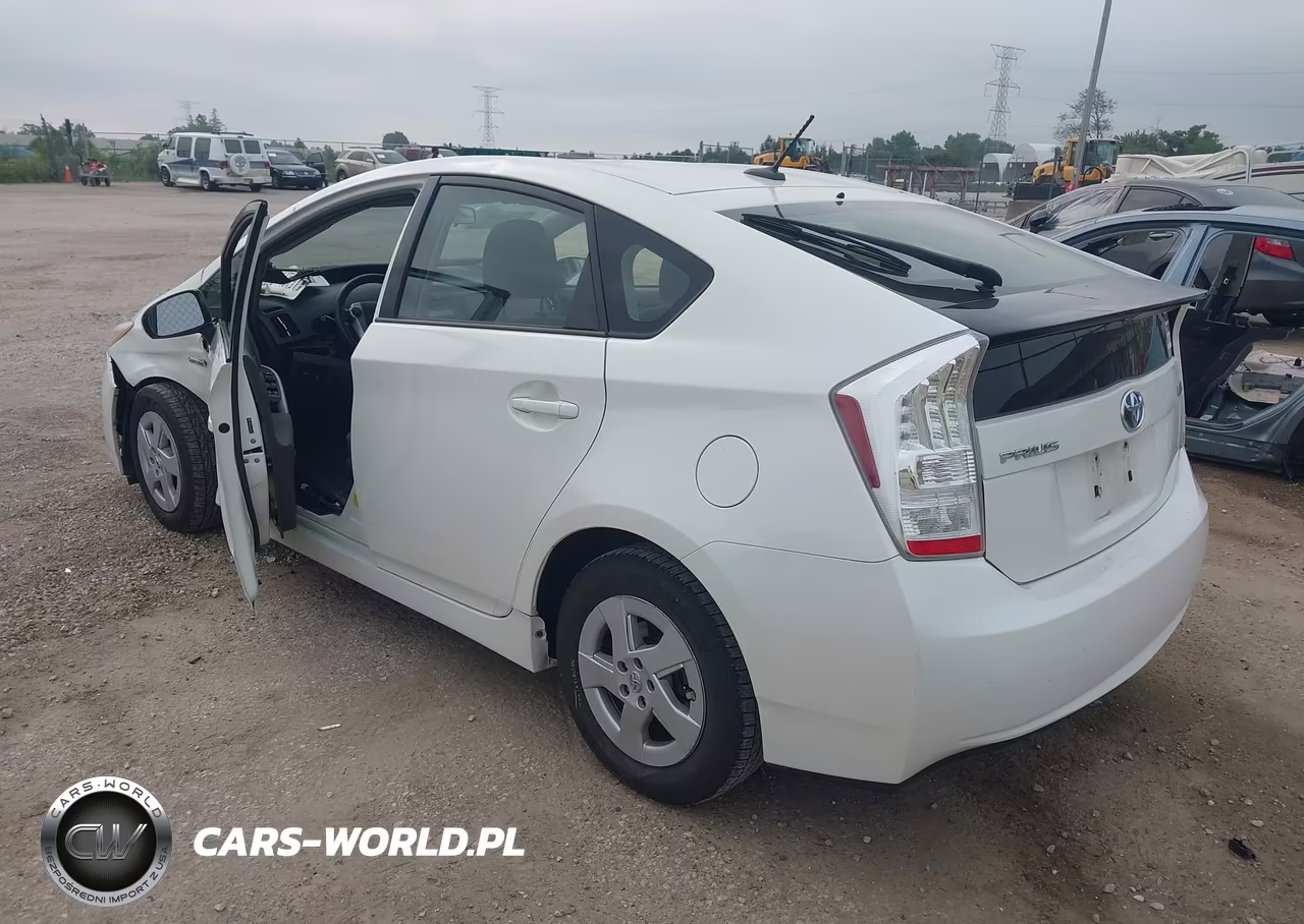 2011 Toyota Prius Two VIN:JTDKN3DU7B5364205 - 3