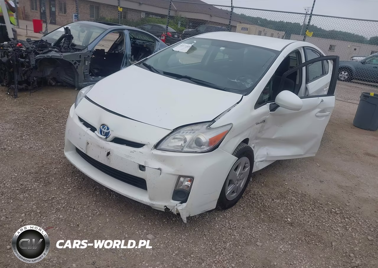 2011 Toyota Prius Two VIN:JTDKN3DU7B5364205 - 6