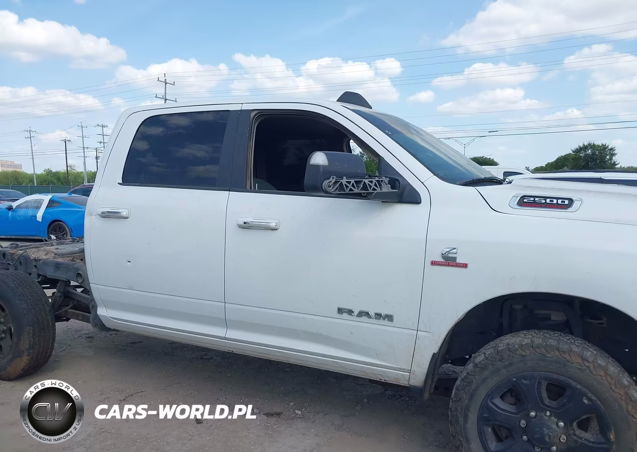 2019 Ram 2500 Big Horn 4X4 6'4 Box VIN:3C6UR5DL7KG529699 - 13