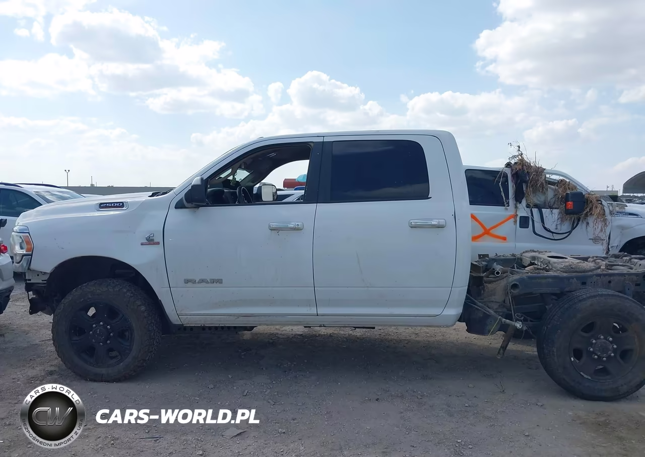 2019 Ram 2500 Big Horn 4X4 6'4 Box VIN:3C6UR5DL7KG529699 - 14