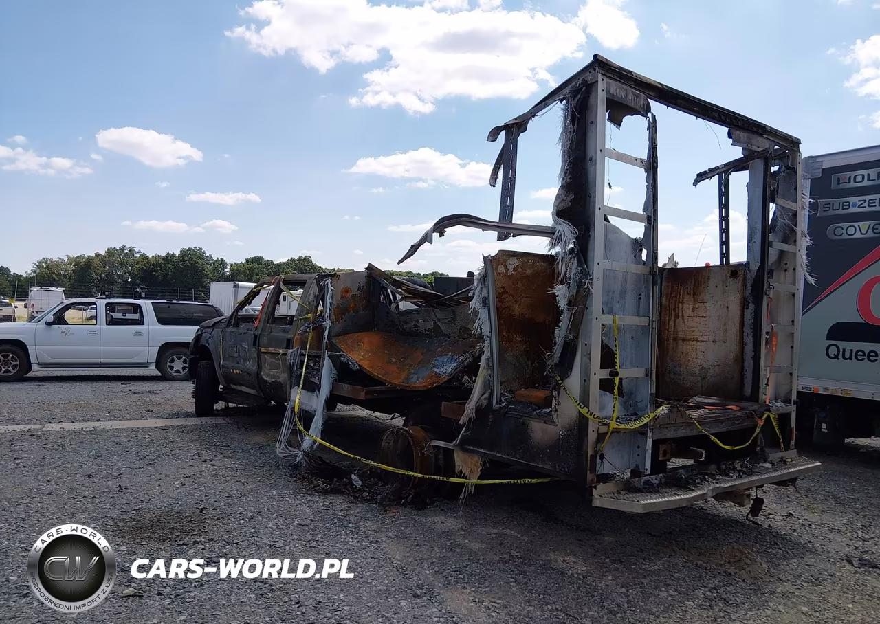 2011 Ford Super Duty F-450 Drw Xl VIN:1FD0W4GT6BEB05407 - 4