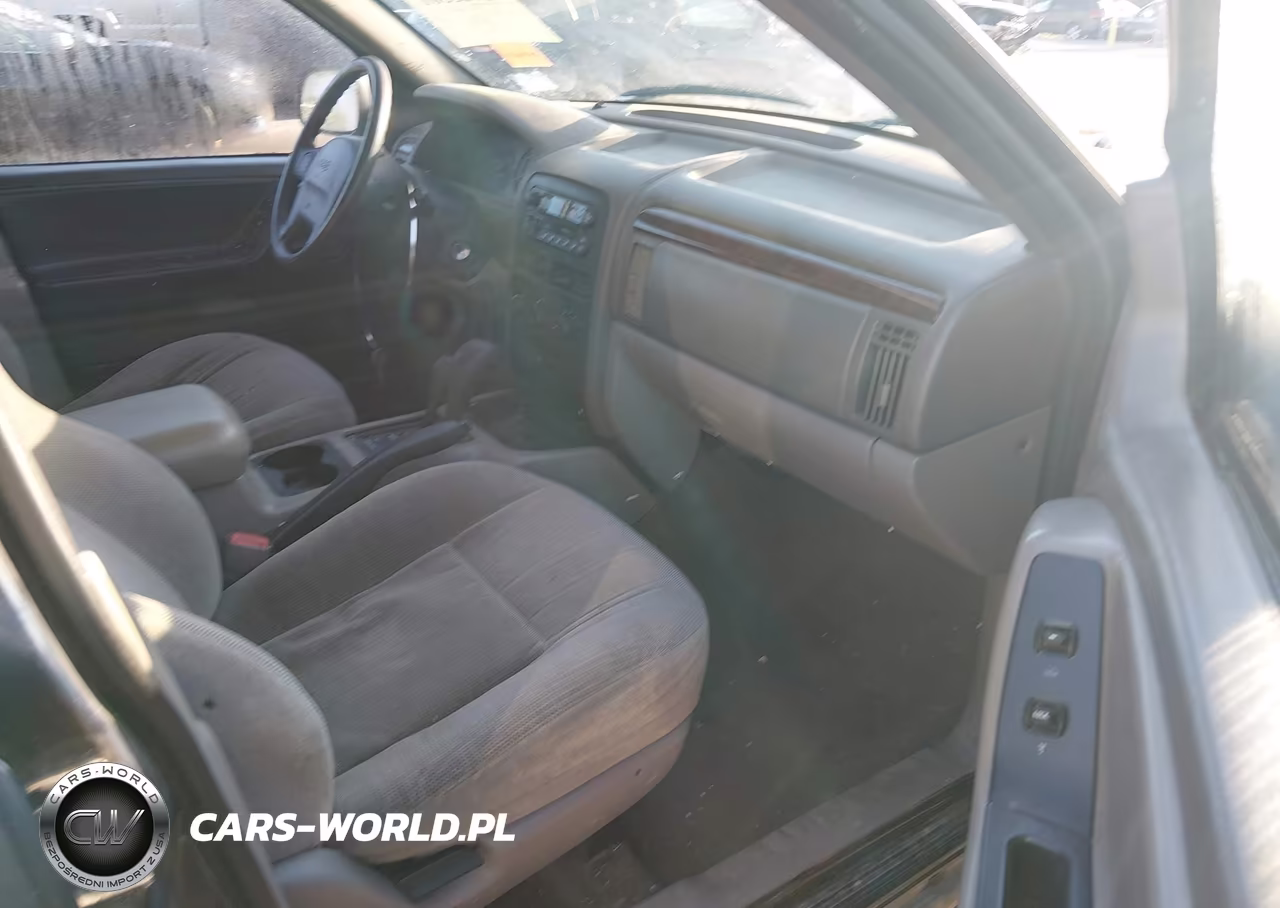2000 Jeep Grand Cherokee Laredo VIN:1J4GW48S8YC118750 - 5