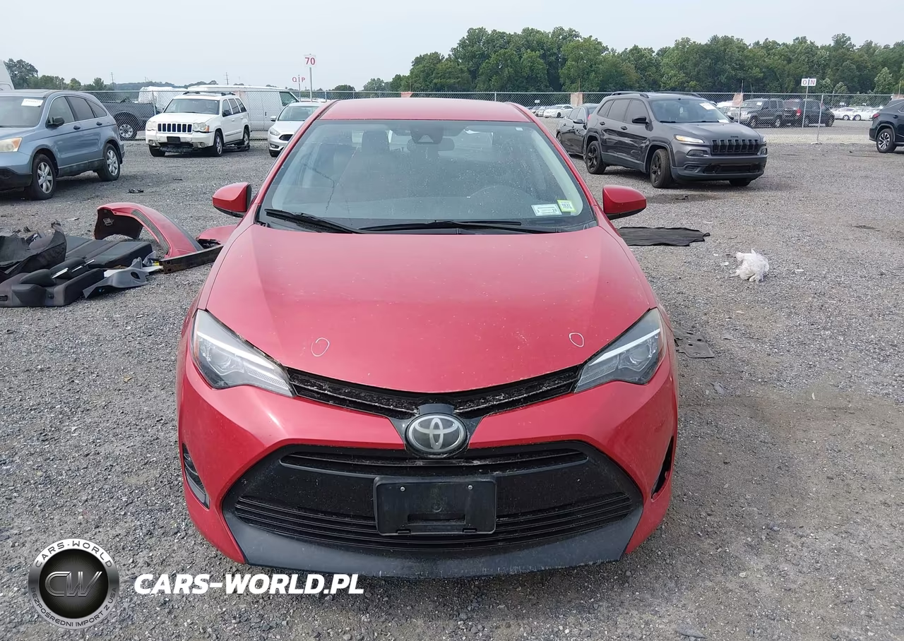 2017 Toyota Corolla Le VIN:2T1BURHE1HC918696 - 13