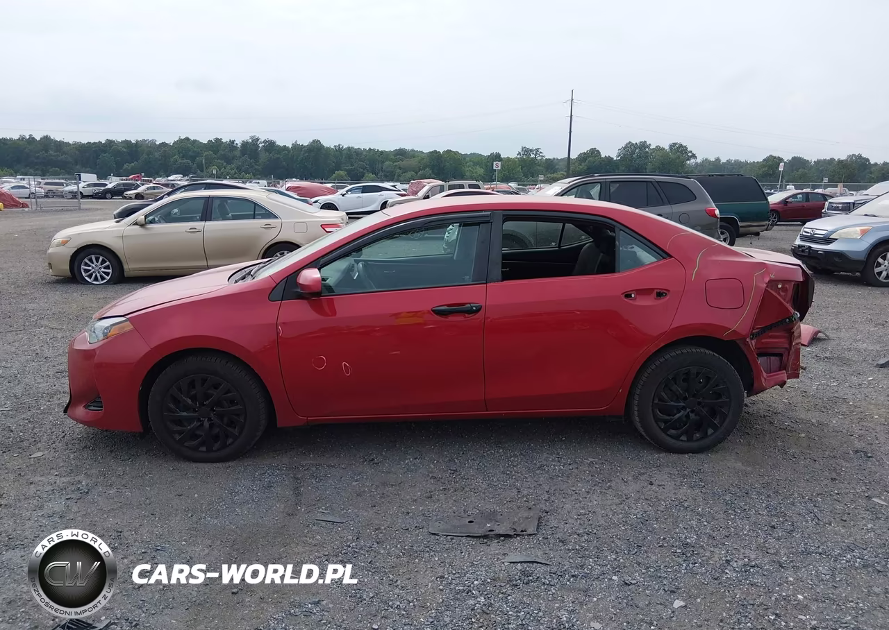 2017 Toyota Corolla Le VIN:2T1BURHE1HC918696 - 15