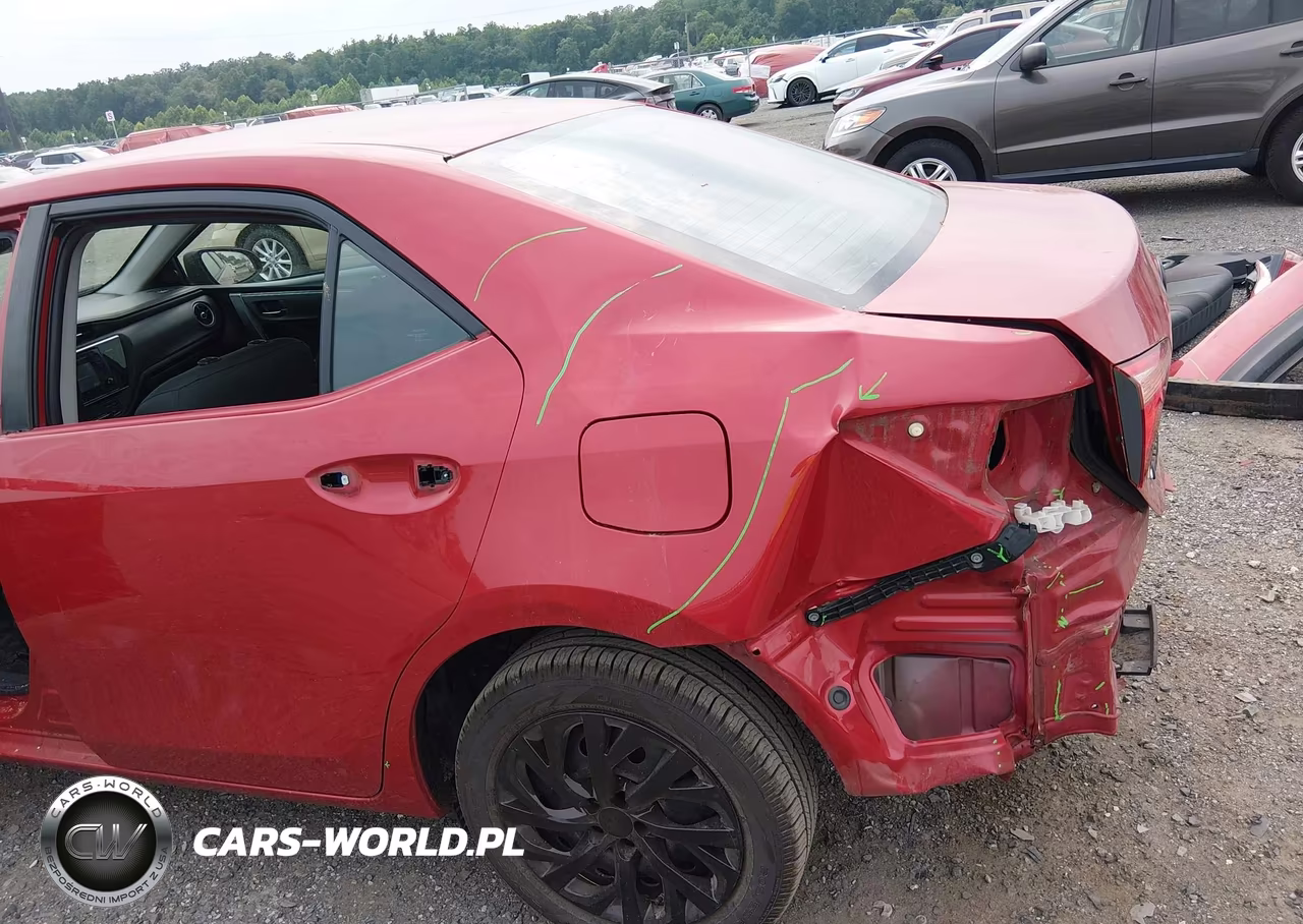 2017 Toyota Corolla Le VIN:2T1BURHE1HC918696 - 6