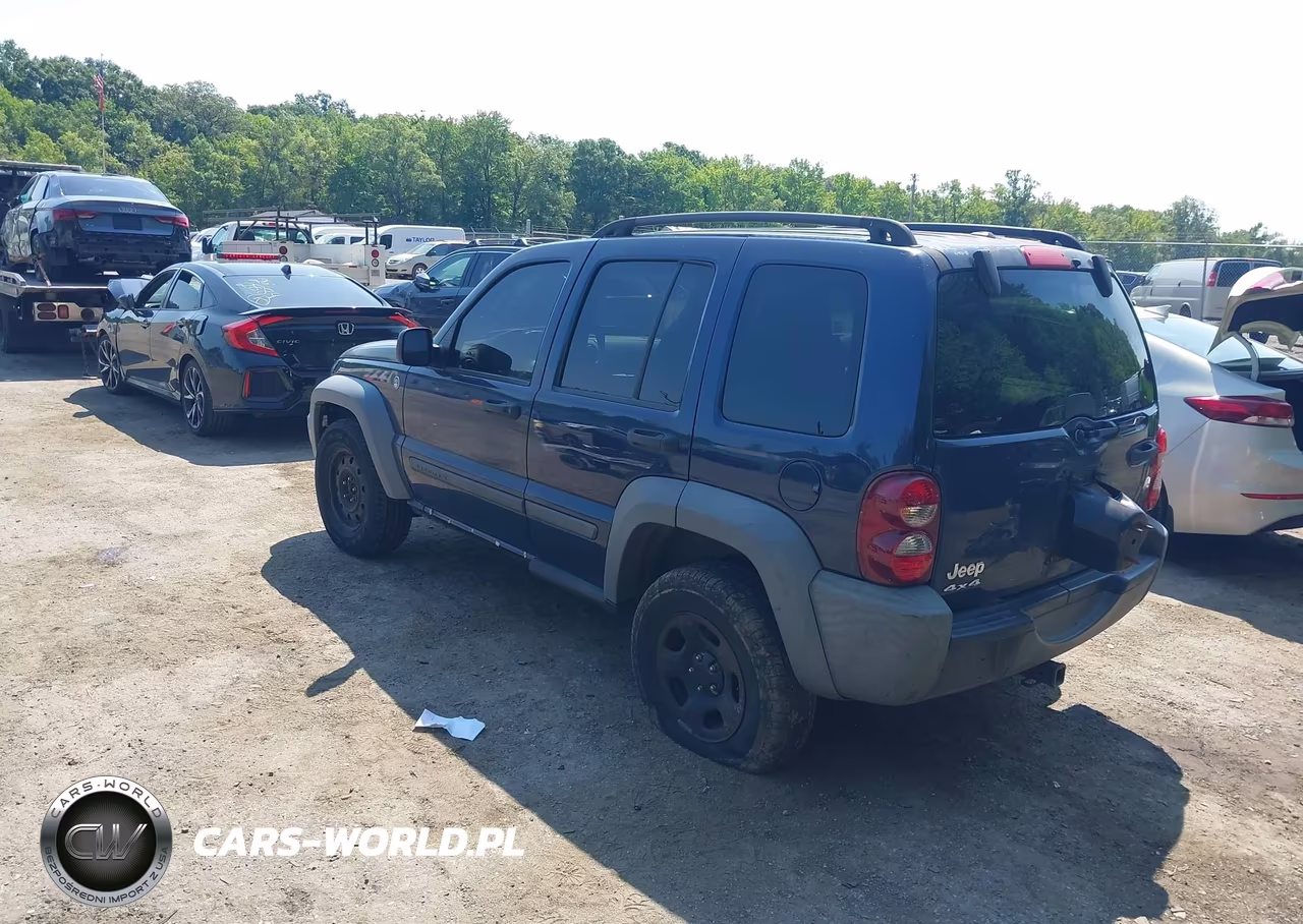 2006 Jeep Liberty Sport VIN:1J4GL48KX6W285325 - 3