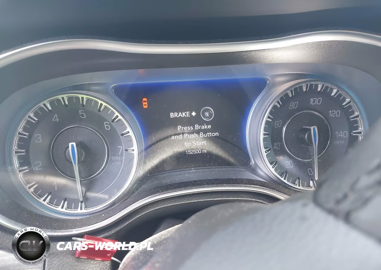 2019 Chrysler 300 Touring VIN:2C3CCAAG4KH501093 - 7
