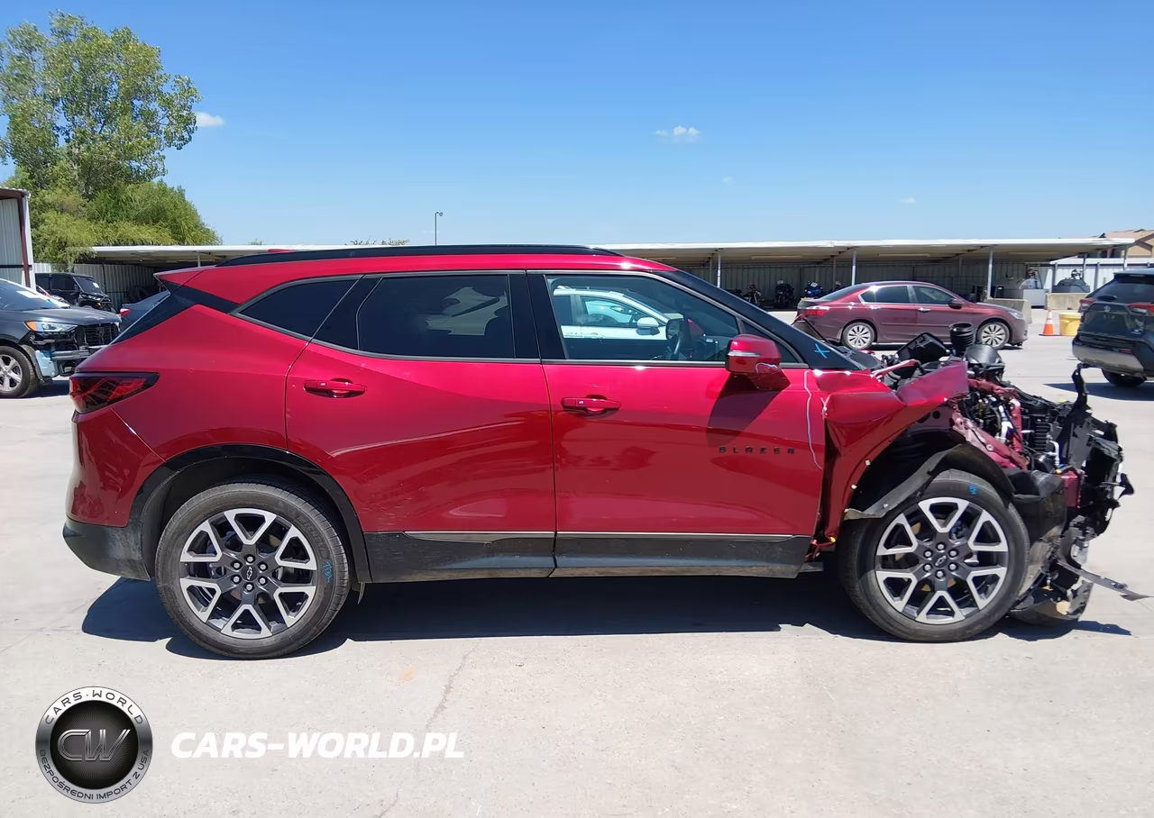 2025 Chevrolet Blazer Fwd Rs VIN:3GNKBERS6SS136950 - 14